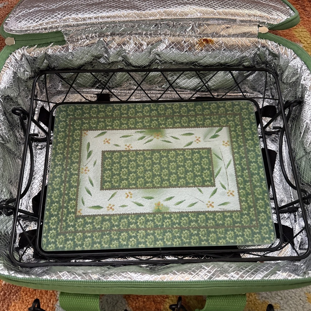 Temp-tations By Tara Old World Insulated Green Flower Carrier 7 Piece Set - Picture 5 of 8